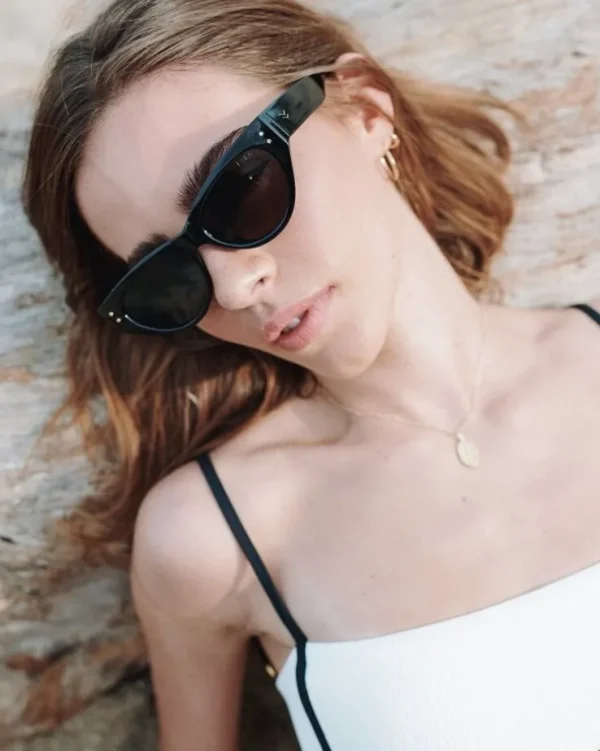 Carly - Black/Smoke Polarized