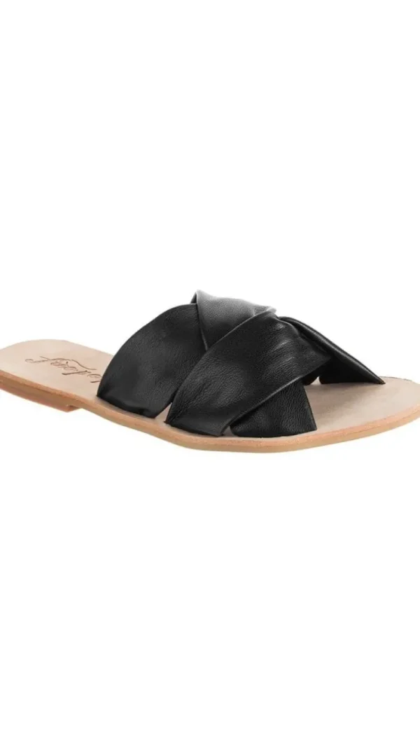 Rio Vista Slide Sandal