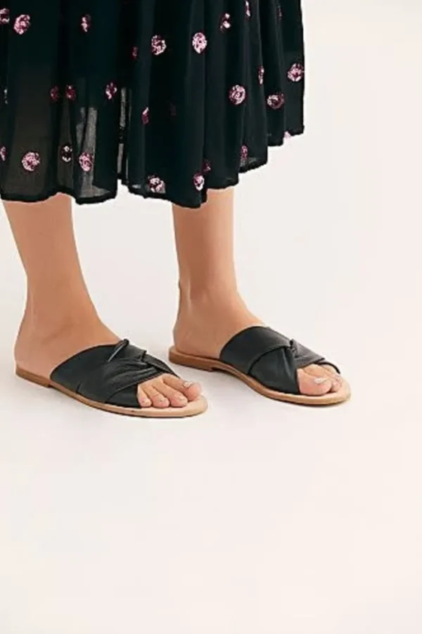 Rio Vista Slide Sandal